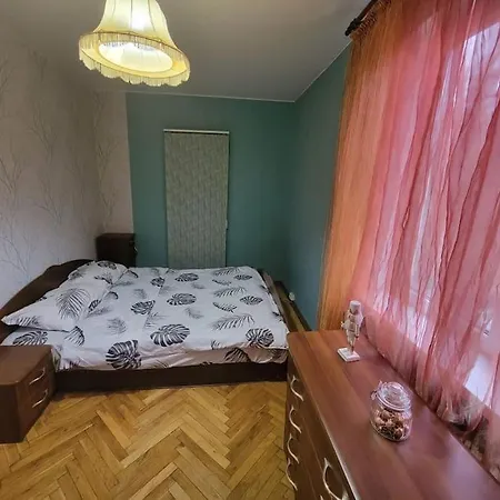 Уютная Двухкомнатная Квартира Kischinau Exterior foto